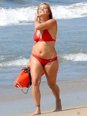 nicole-eggert-fat Nicole Eggert sexy! Look at those muscles!